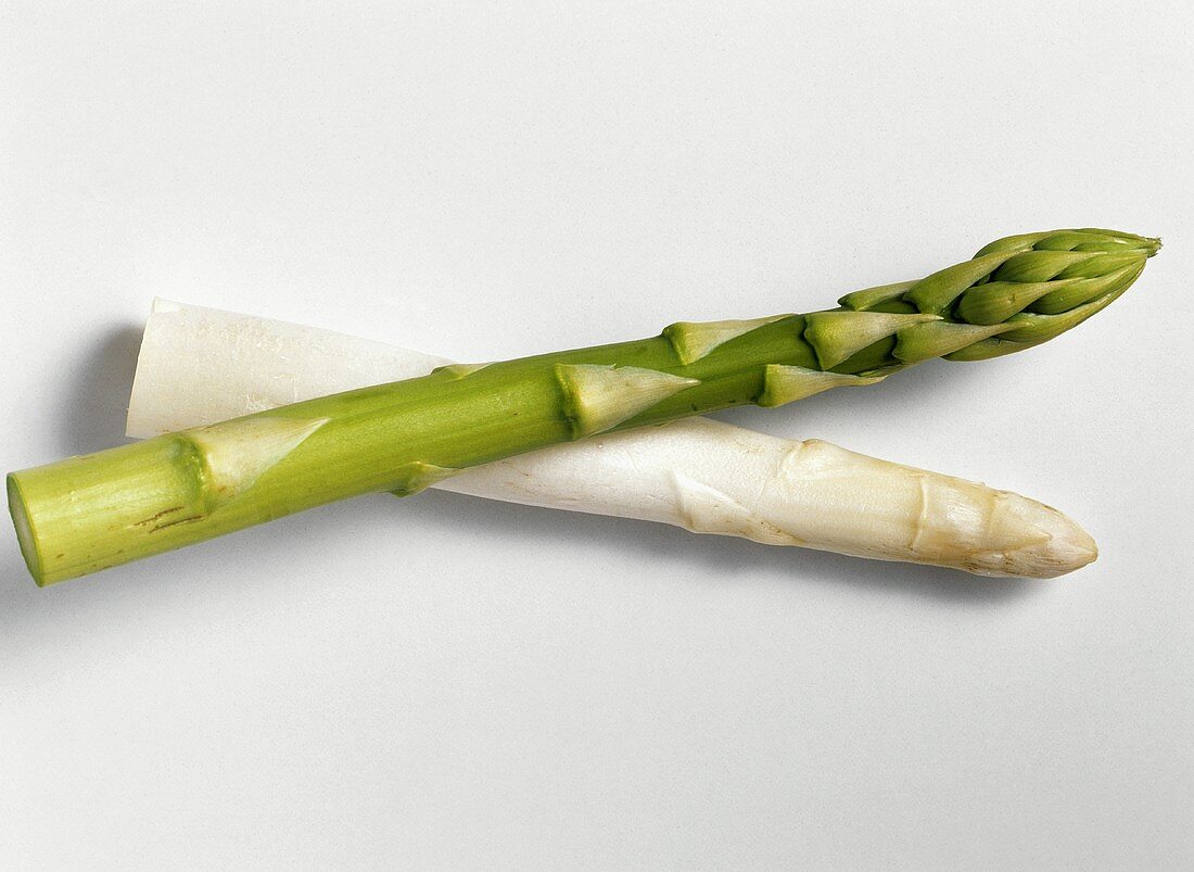 Green and White Asparagus