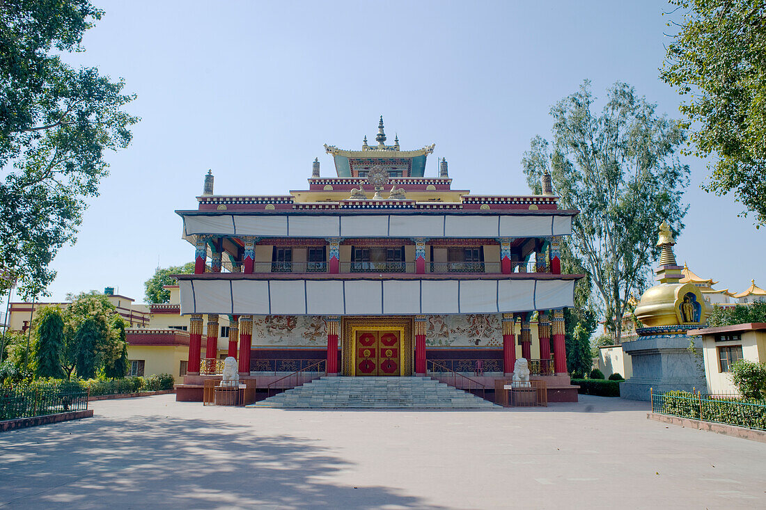  The Tibetan Karma Tharjay Buddhist Monastery, Bodh Gaya, Bihar, India, Asia