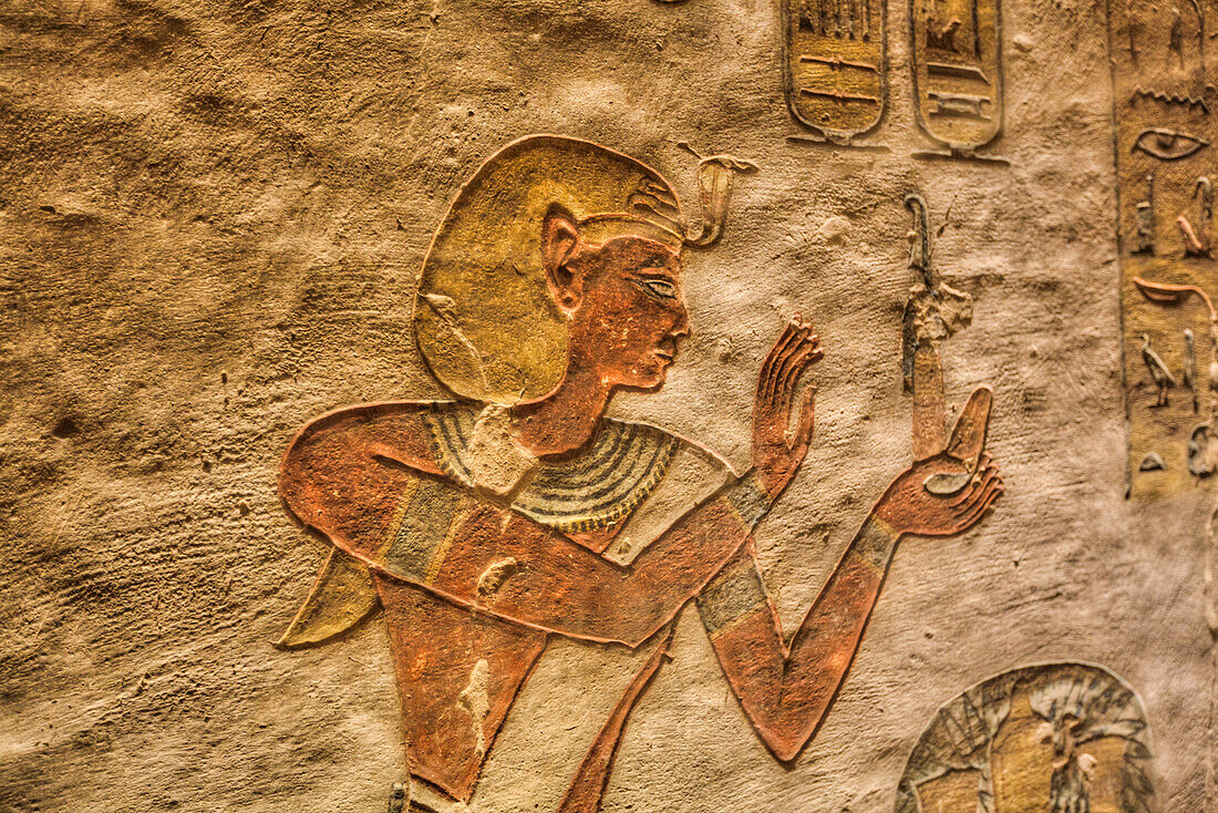 Relief of Pharaoh, Tomb of Rameses III, KV11, Valley of the Kings, Ancient Thebes, UNESCO World Heritage Site, Luxor, Egypt, North Africa, Africa