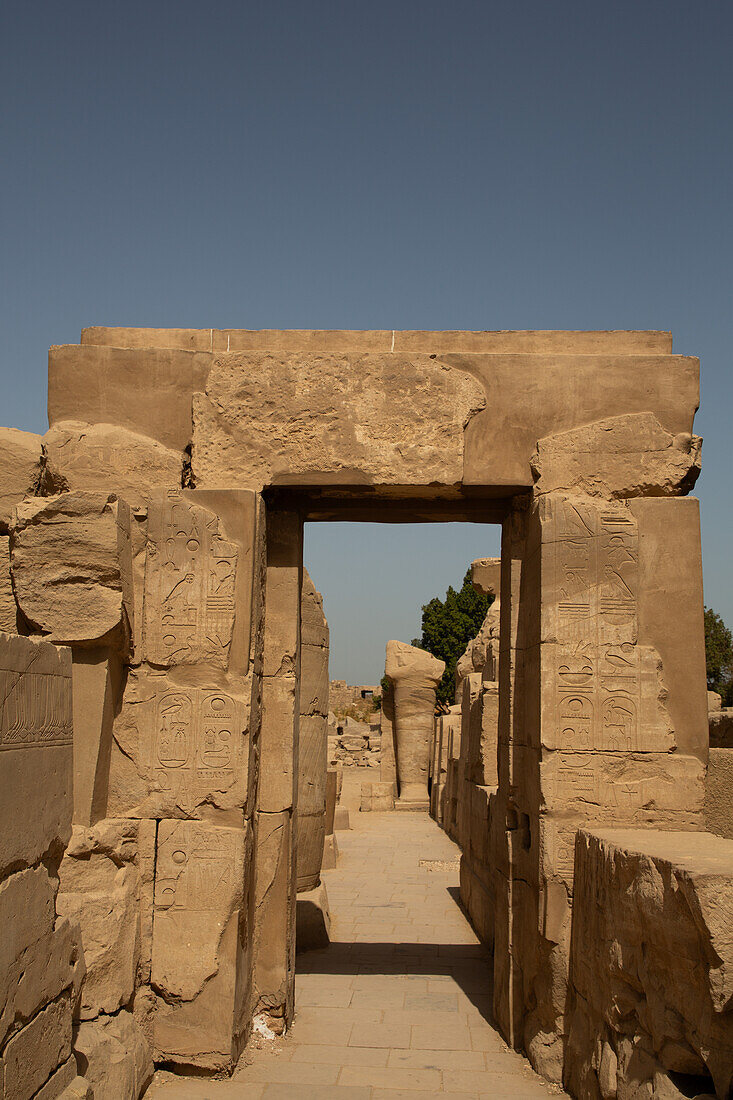 Steintor, Karnak-Tempelkomplex, UNESCO-Welterbe, Luxor, Ägypten, Nordafrika, Afrika