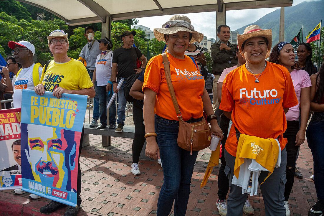 Closing of the electoral campaign in Venezuela. Supporters of President Nicolas Maduro walk through the city of Caracas on the last day of campaigning. Presidential elections will be held on Sunday 28 July.