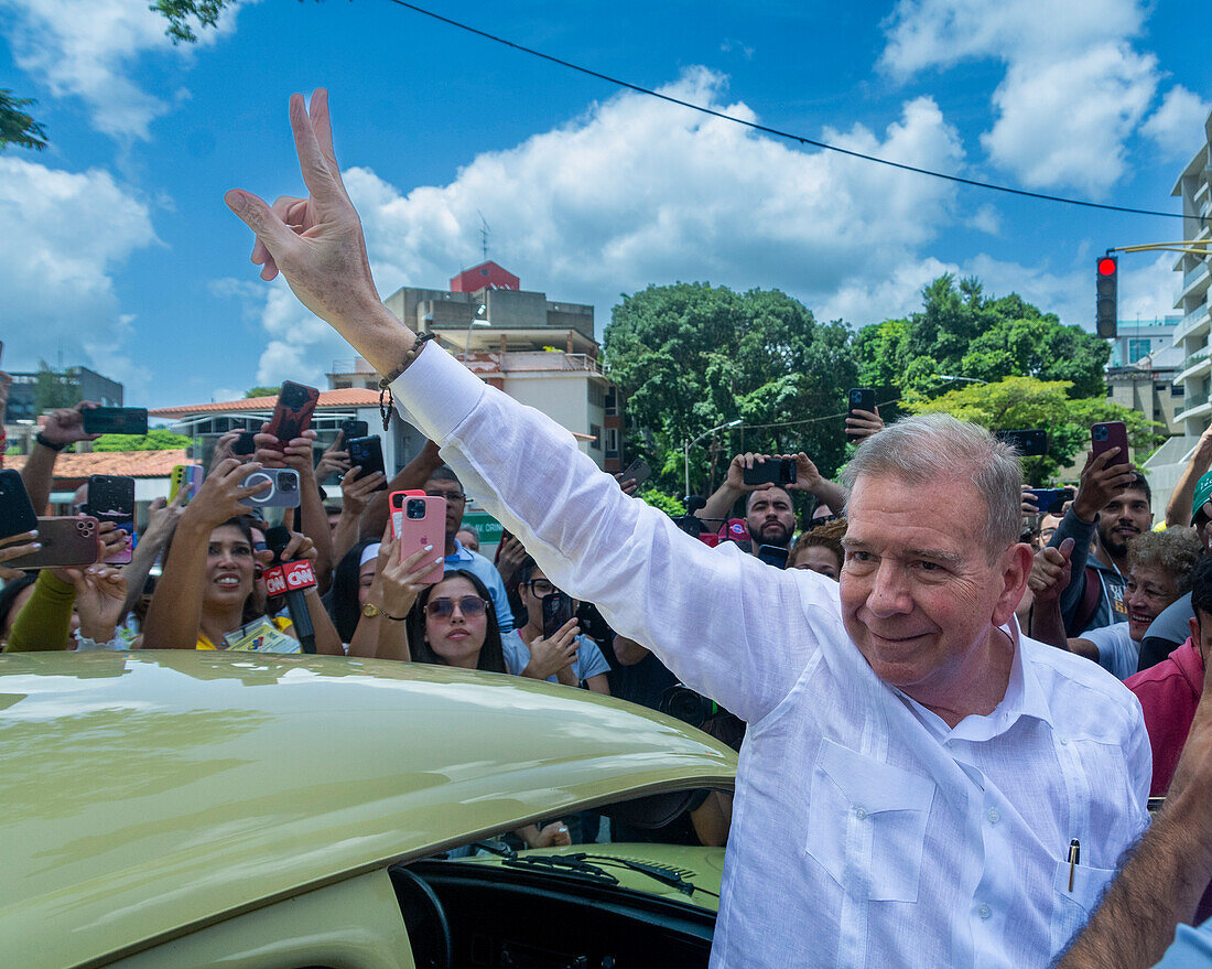 Opposition candidate Edmundo Gonzalez Urrutia arriving at his polling station.