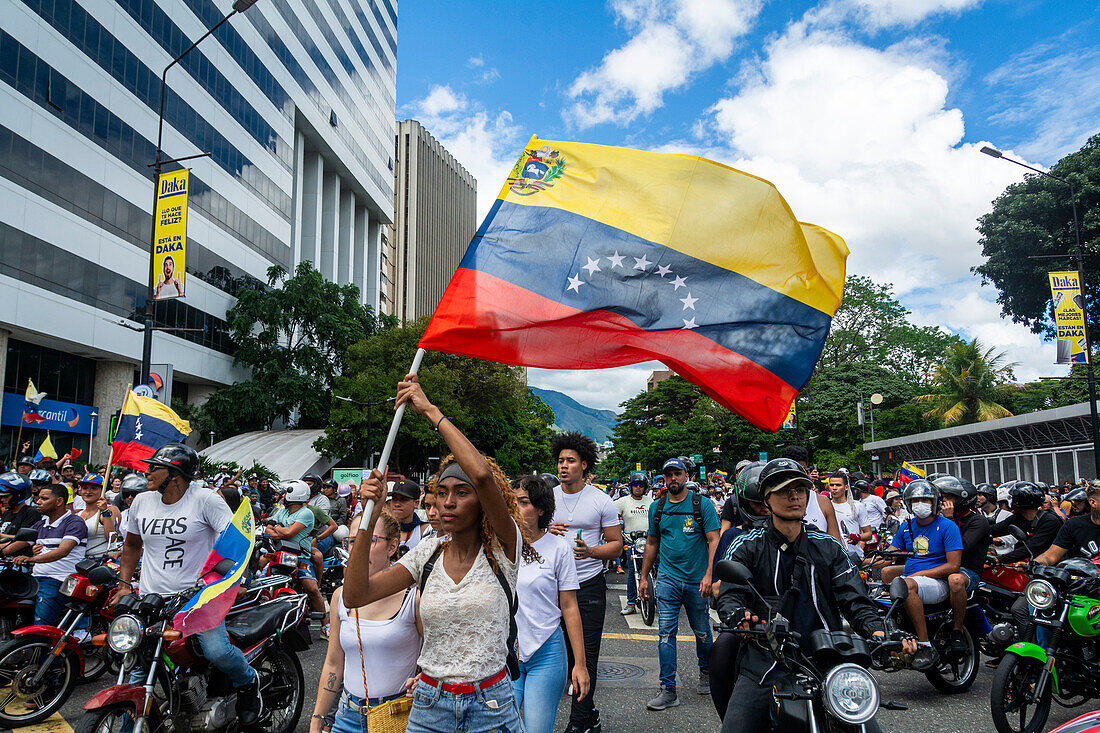 Second day of protest in Venezuela, after the supposed electoral fraud, carried out by the government of Nicolas Maduro