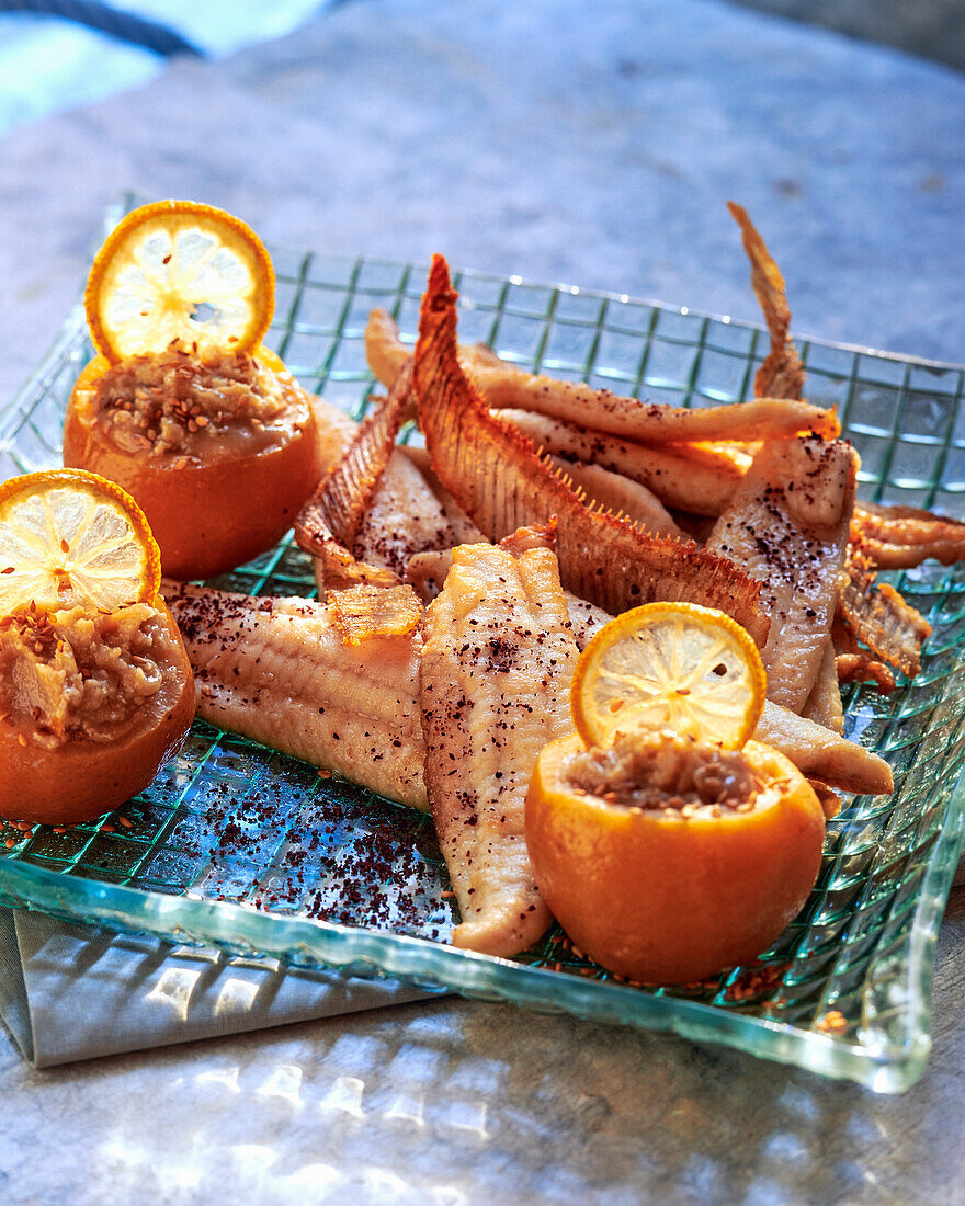 Deep-fried sole fillets with sesame cream