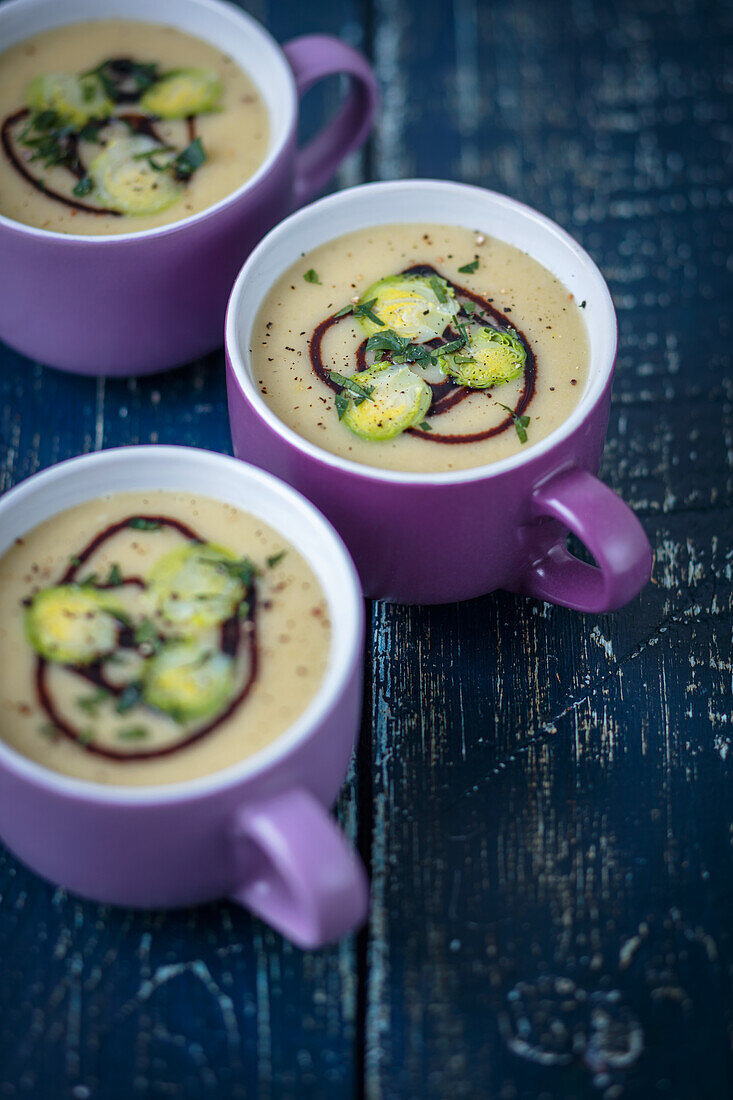 Cream soup with celery, leek and Brussels sprouts