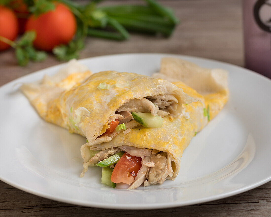 Jianbing - Omelette with chicken filling (China)