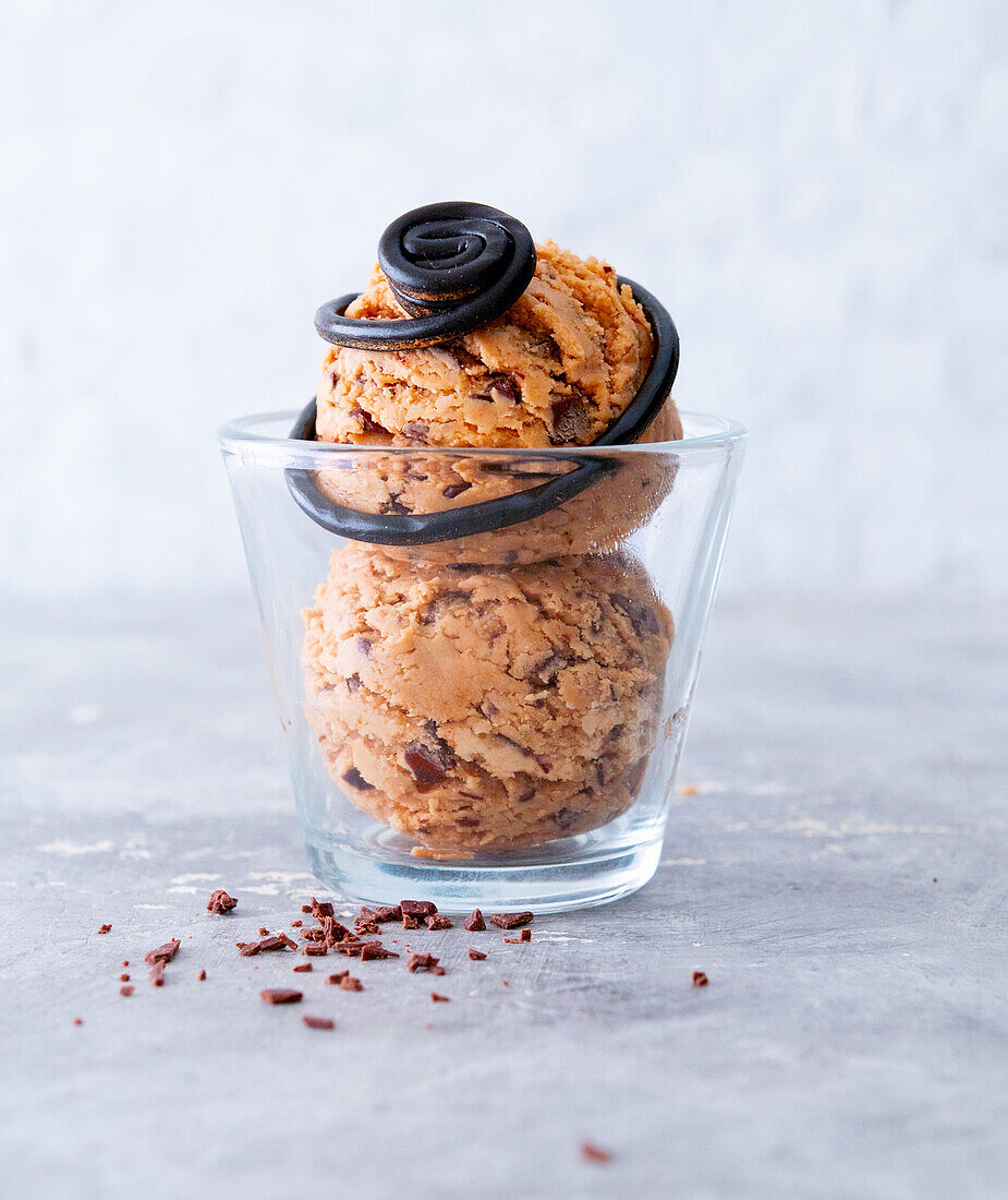 Liquorice and chocolate ice cream