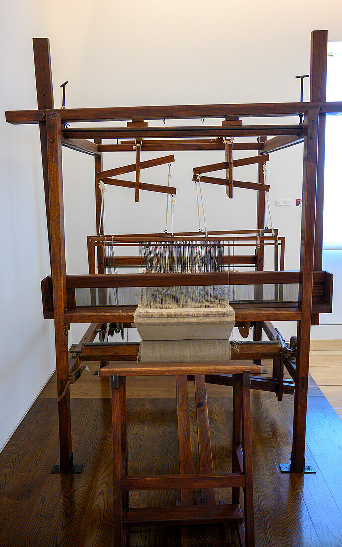 Wooden loom