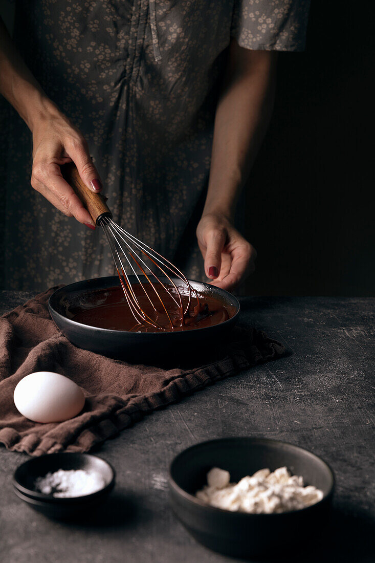 Prepare chocolate mousse