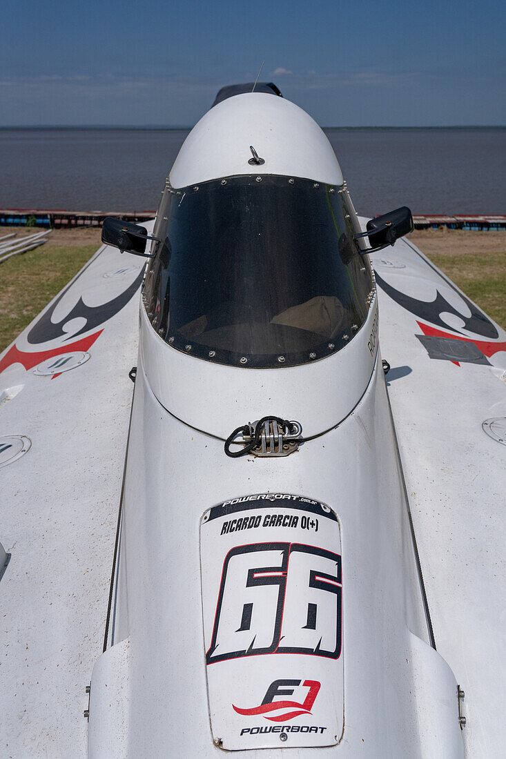 Frontal view of a racing boat on land before an F1 Powerboat race in Dique Frontal, Termas de Rio Hondo, Argentina.