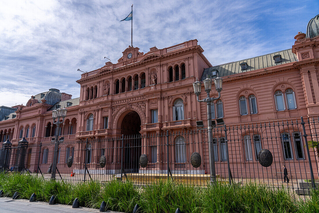 Die Casa Rosada oder das Regierungsgebäude ist der offizielle Arbeitsplatz des argentinischen Präsidenten. Buenos Aires, Argentinien