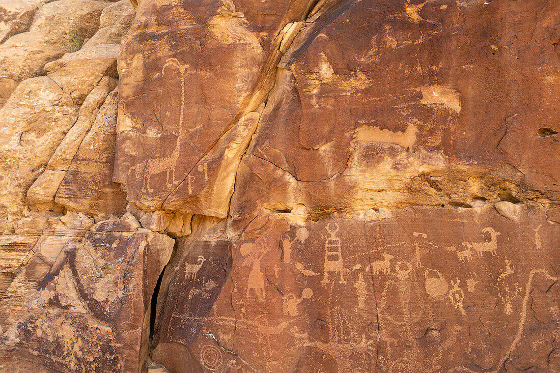 Drone view of the Long-necked Sheep petroglyph panel, Site 12, in Nine Mile Canyon in Utah. Nine Mile Canyon contains thousands of pre-Hispanic Fremont Culture Native American rock art pictographs and petroglyphs. These rock art panels are between 800 and 1100 years old.