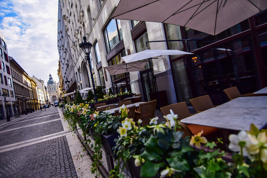 Facade of Four Seasons Hotel Gresham Palace Budapest