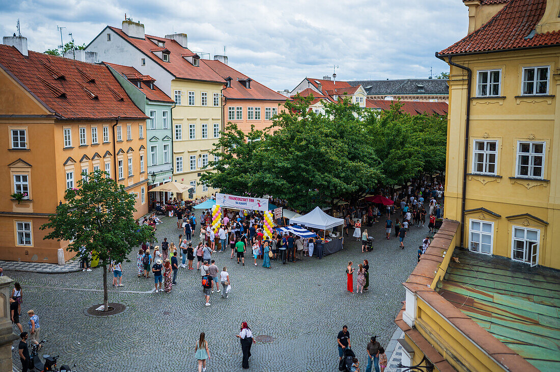 Traditioneller französischer Markt in Prag