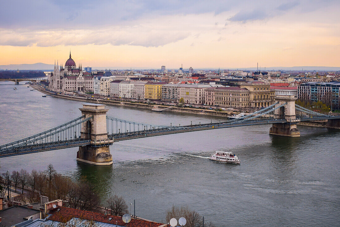 Parliament building, Chain Bridge and Danube River in Budapest, Hungary, Europe