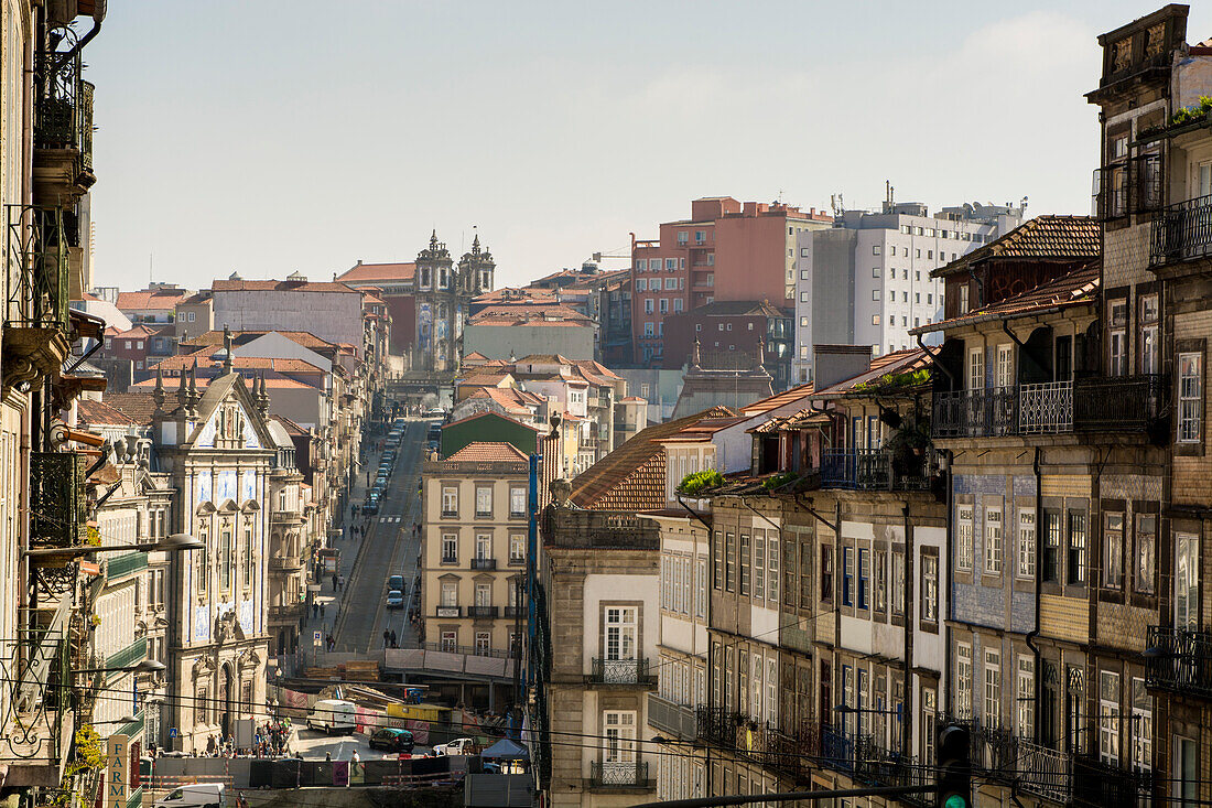 Straßenszenen in der Altstadt, Porto, Norte, Portugal, Europa