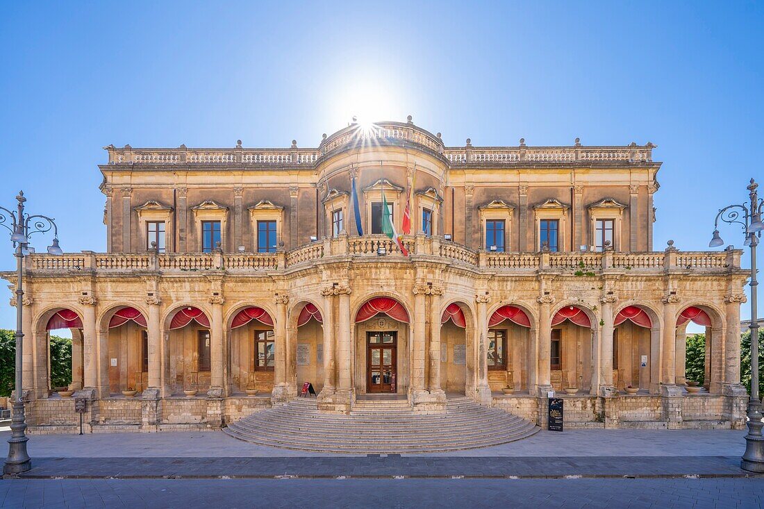 Palazzo Ducezio, Rathaus, UNESCO-Welterbe, Noto, Siracusa, Sizilien, Italien, Mittelmeer, Europa