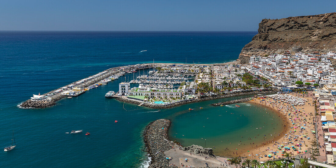 Marina and beach of Puerto de Mogan, Gran Canaria, Canary Islands, Spain, Atlantic, Europe