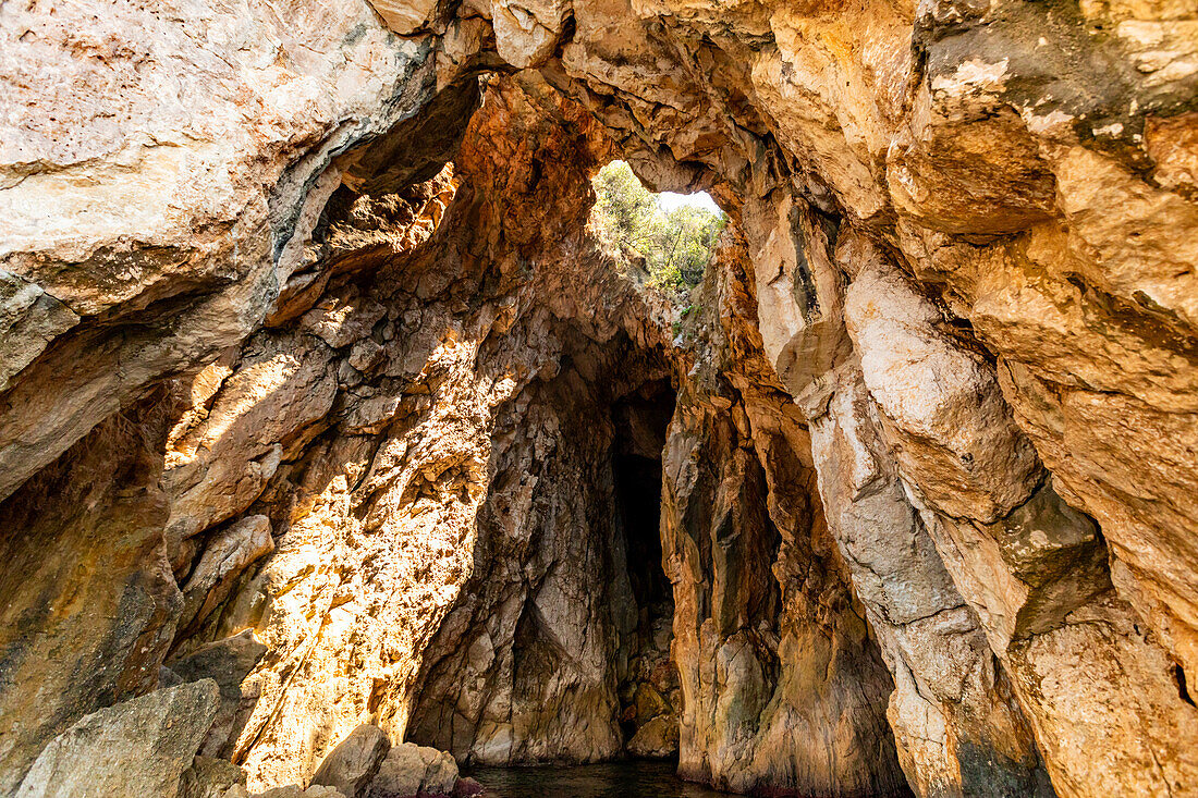 Rocky cliffs of Shpella e Pirateve tourist attraction, Albania, Europe