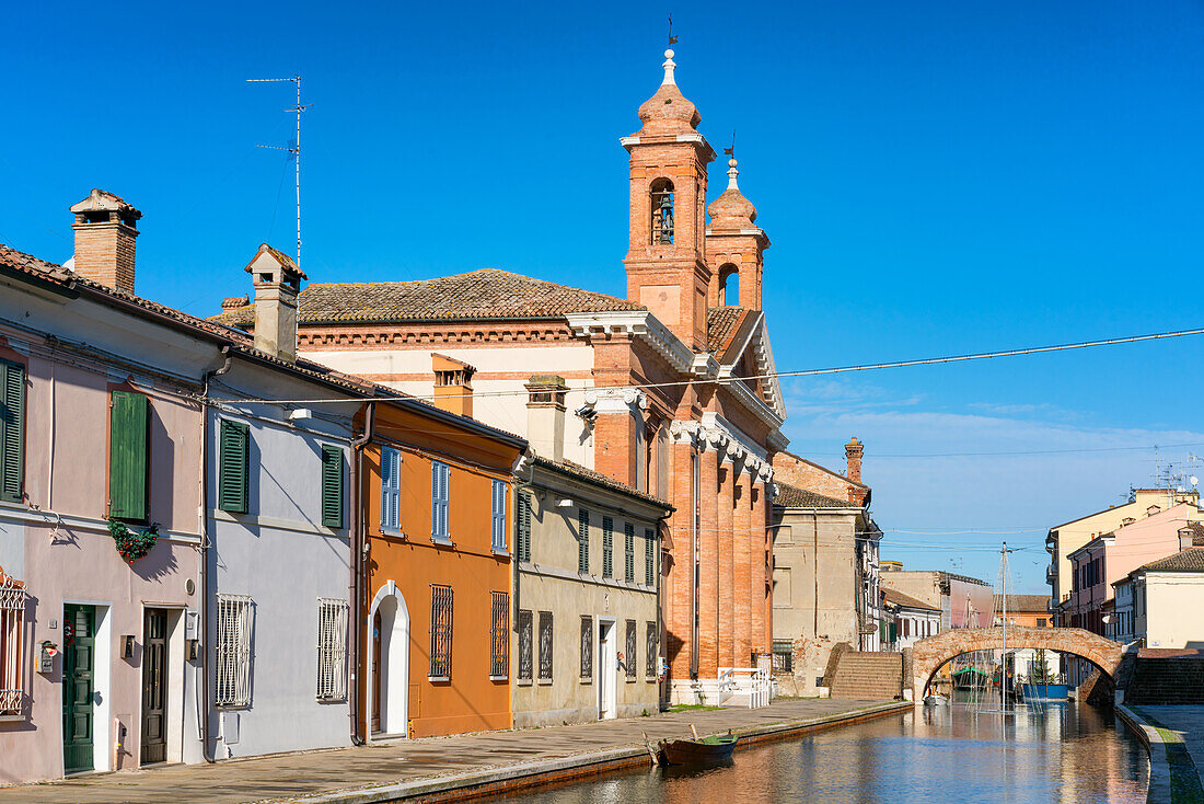 Delta Antico Museum antique building with Bridge of the Cops, Comacchio, Emilia-Romagna, Italy, Europe