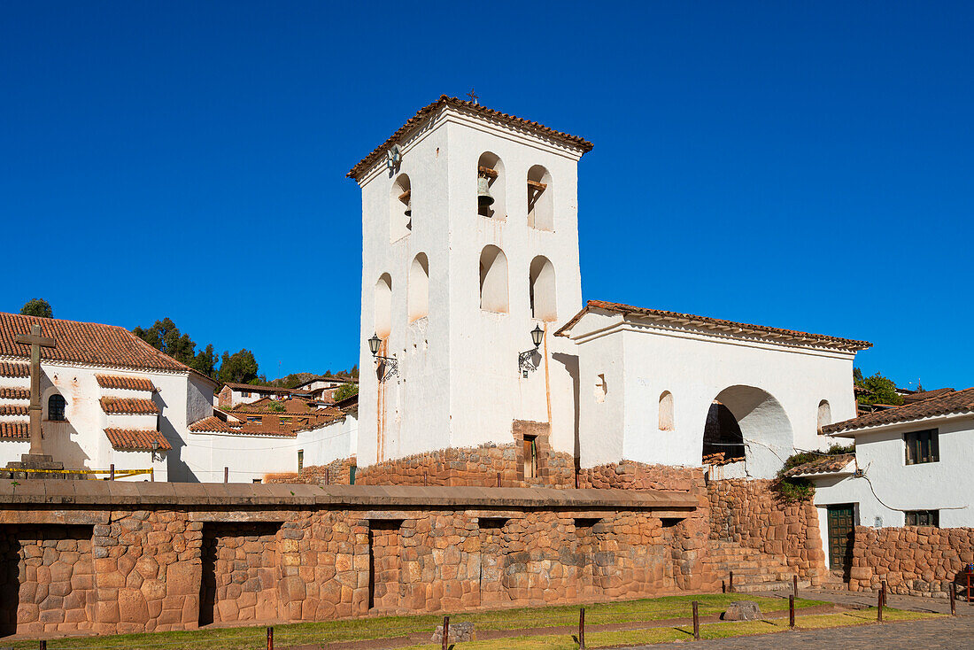 Archäologische Stätte von Chinchero und Iglesia de Nuestra Senora de la Natividad, Chinchero, Heiliges Tal, Provinz Urubamba, Region Cusco (Cuzco), Peru, Südamerika