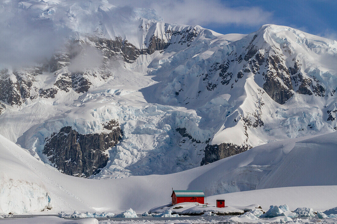 View of the Argentine base Almirante Brown, named after Guillermo Brown of the Argentine Navy, Paradise Bay, Antarctica, Polar Regions