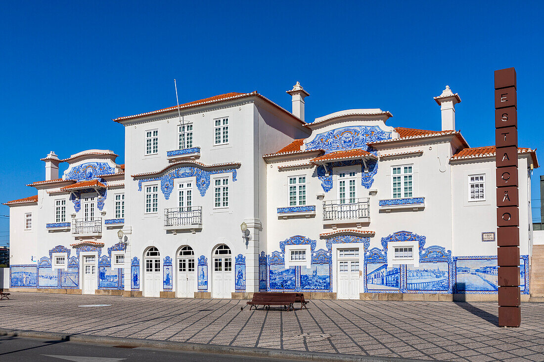 Railway Station, Aveiro, Centro, Portugal, Europe