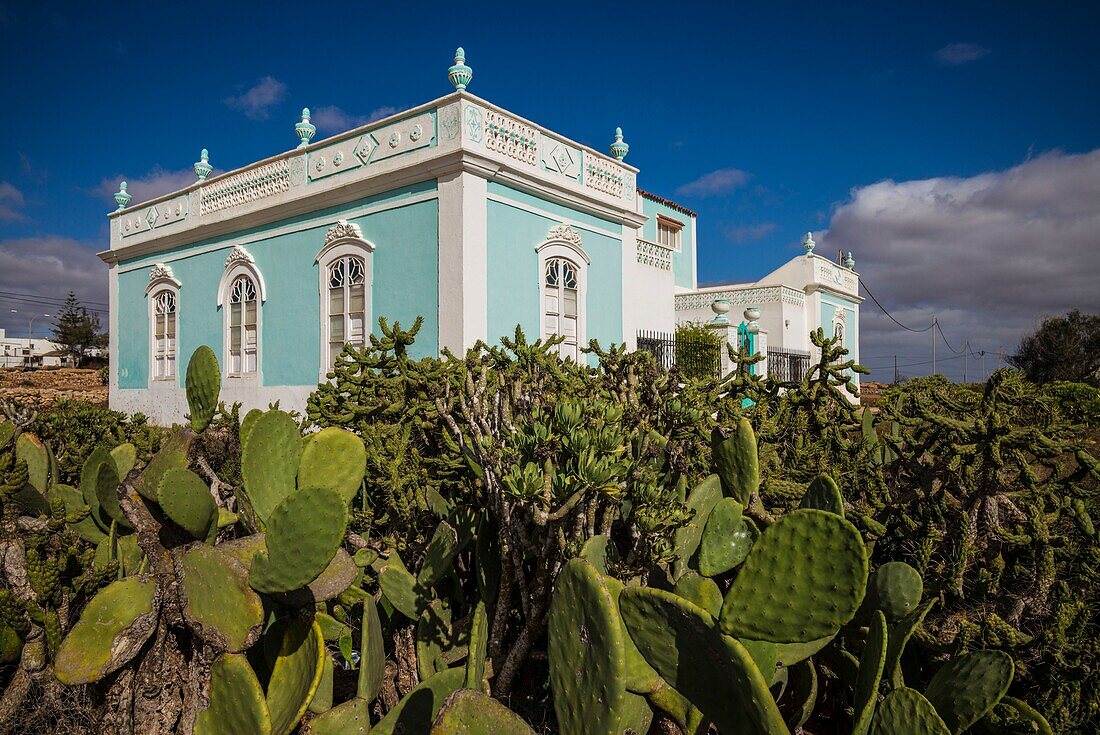 Spain, Canary Islands, Fuerteventura Island, Antigua, traditional island mansion house