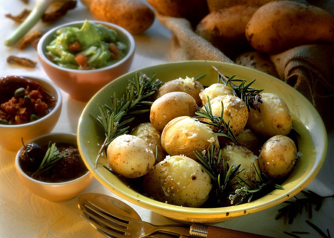 Jacket potatoes with rosemary and dips