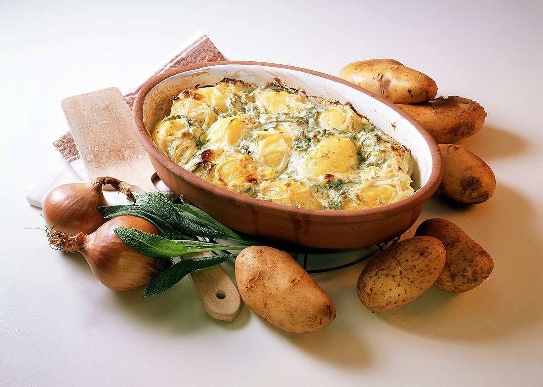 Potato casserole with sage
