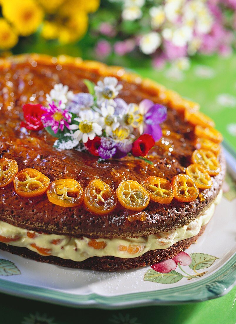 Daisy cake (cream gateau with oranges and kumquats)