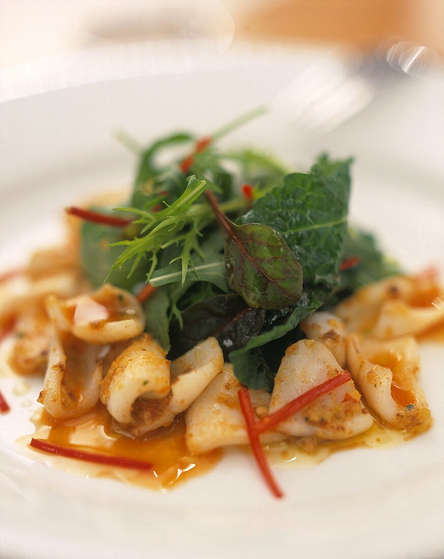 Cuttlefish with salad and Thai spices