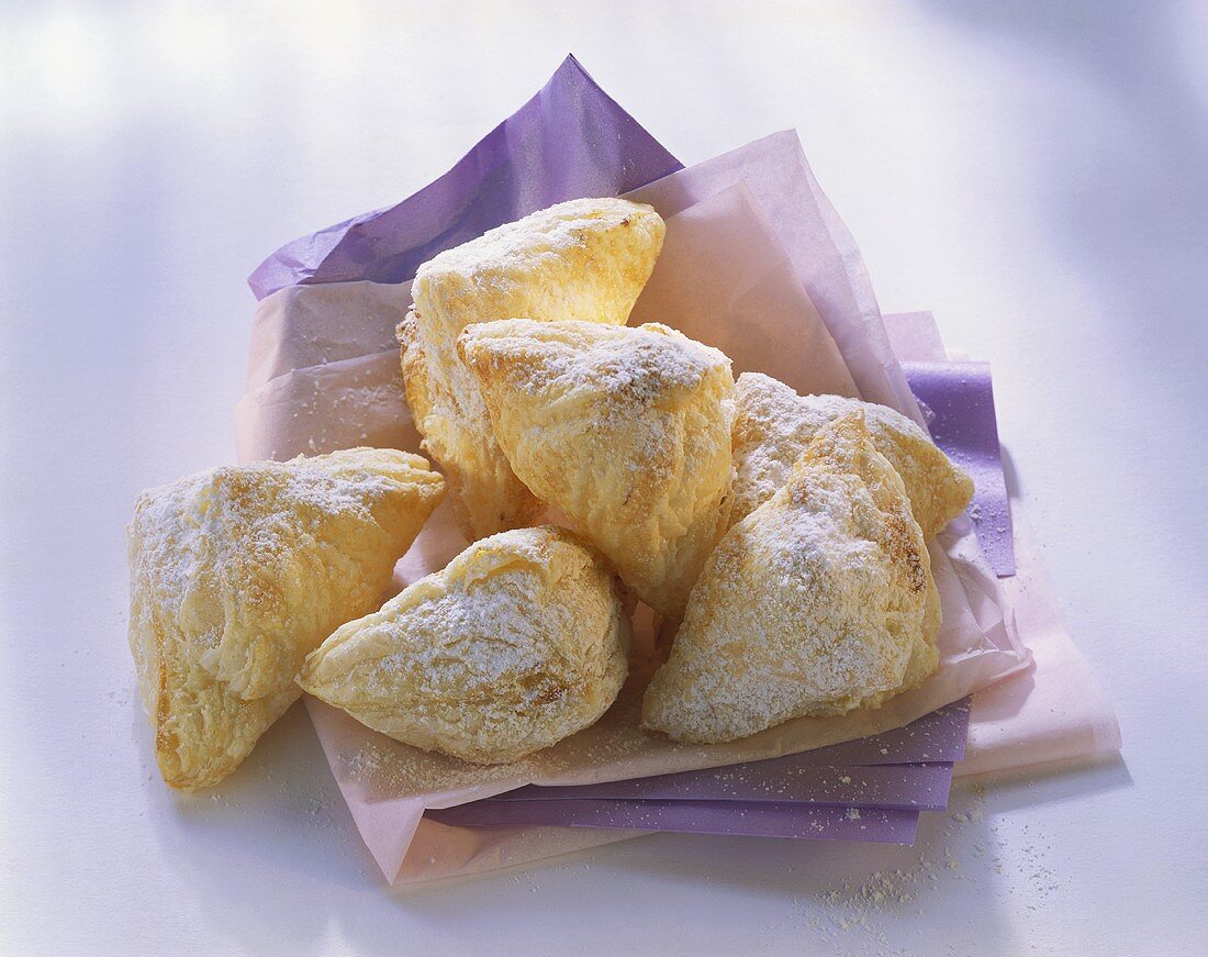 Marzipan parcels in puff pastry