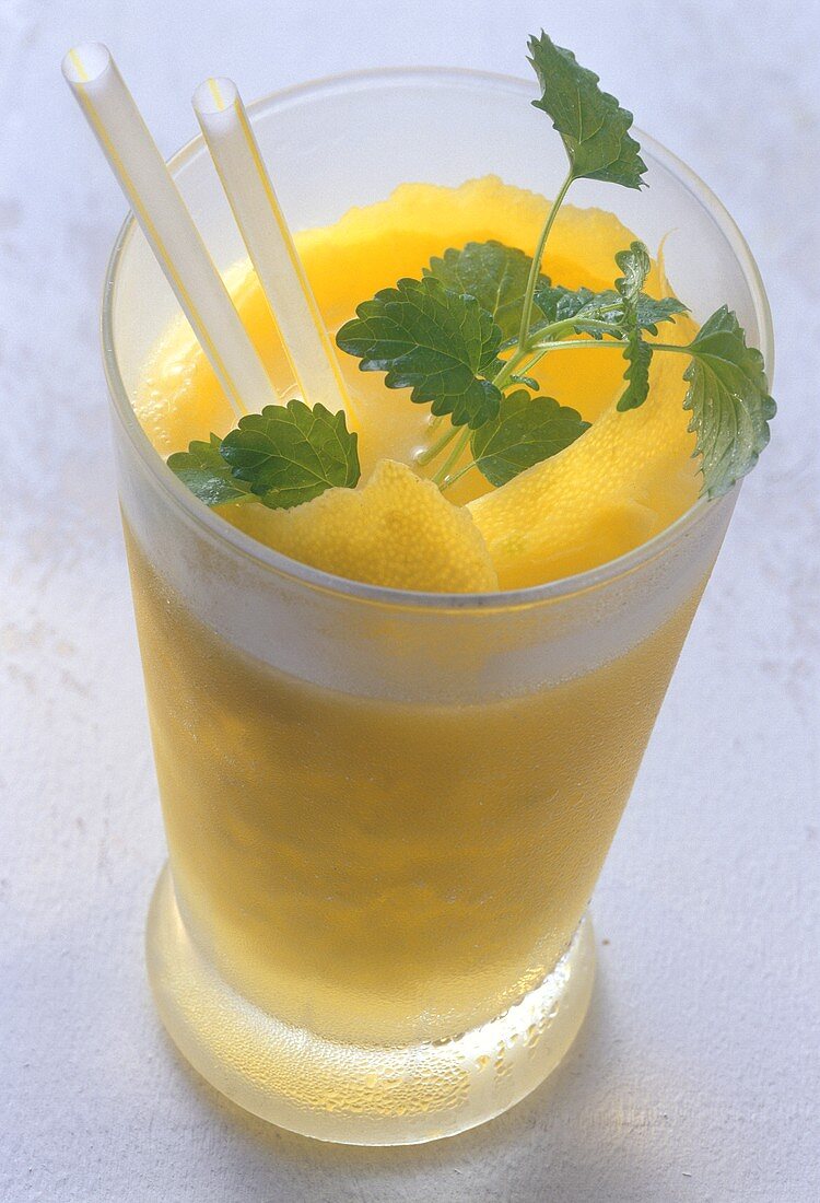 Non-alcoholic mango drink