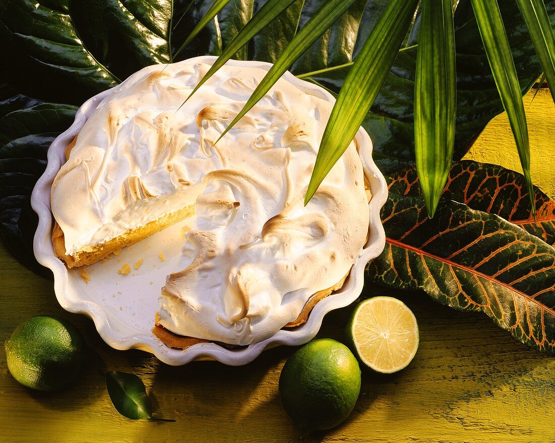 Lime tart with meringue topping