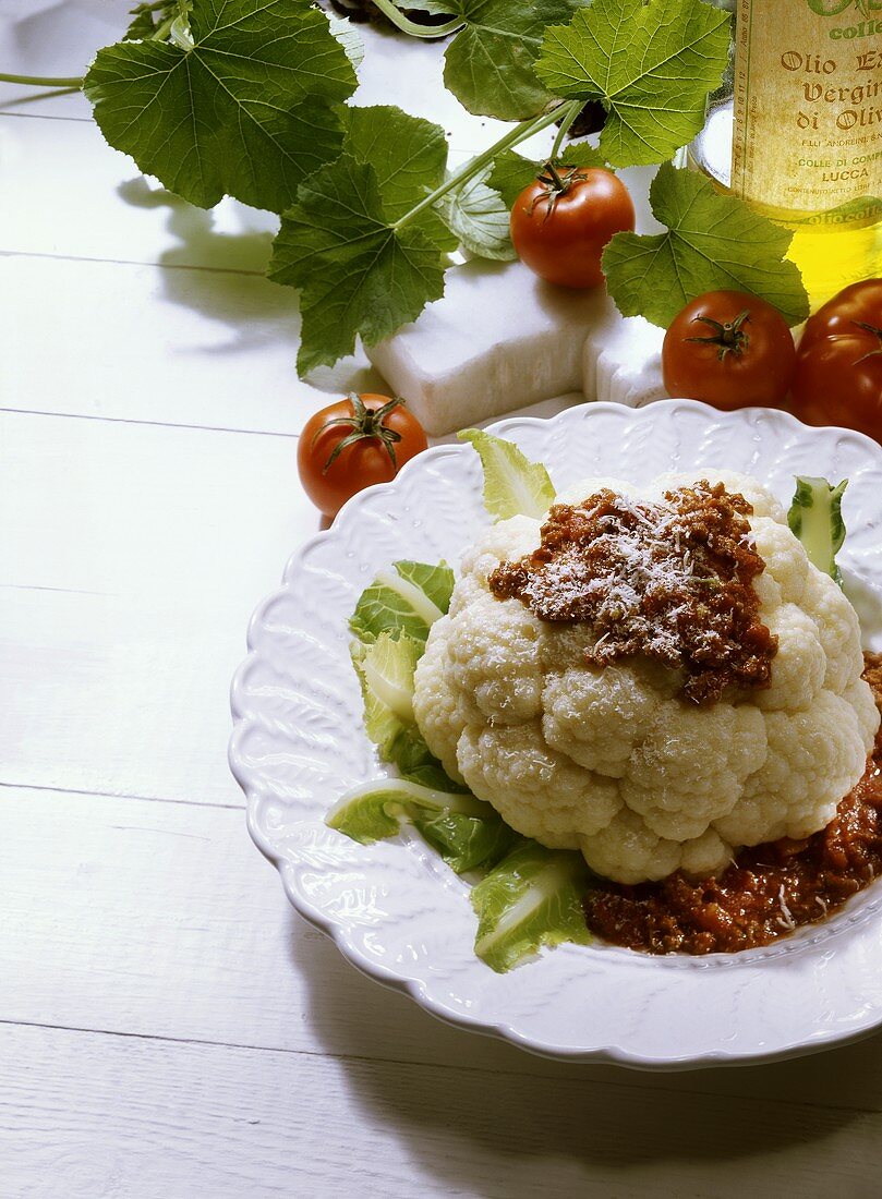 Blumenkohl mit Hack-Tomaten Sauce