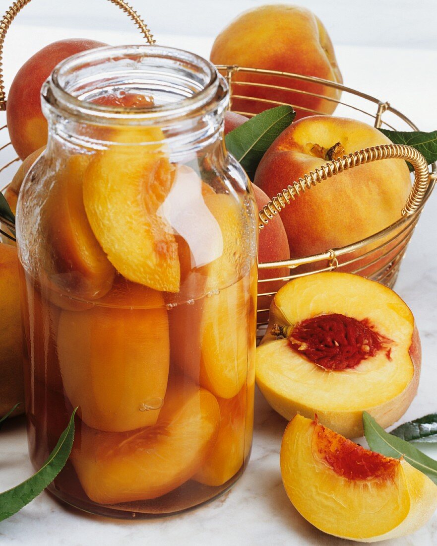 Bottled peaches