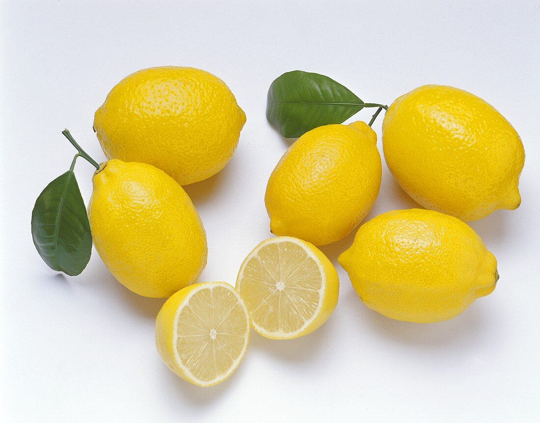 Lemons, whole and halved