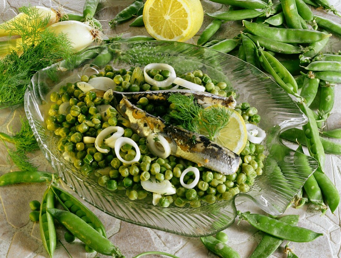 Pea salad with herring