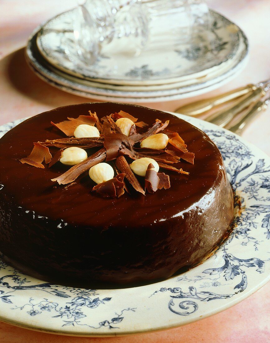 Chocolate cake with almonds
