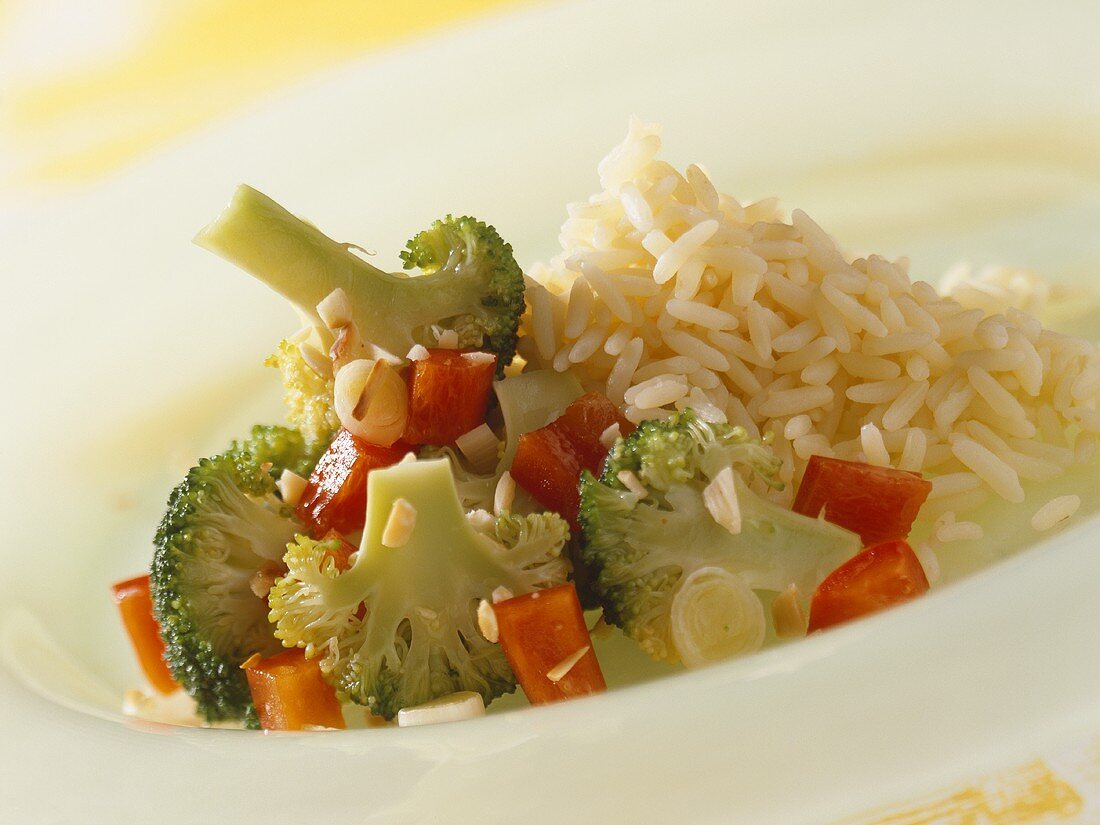 Peppers and broccoli with rice