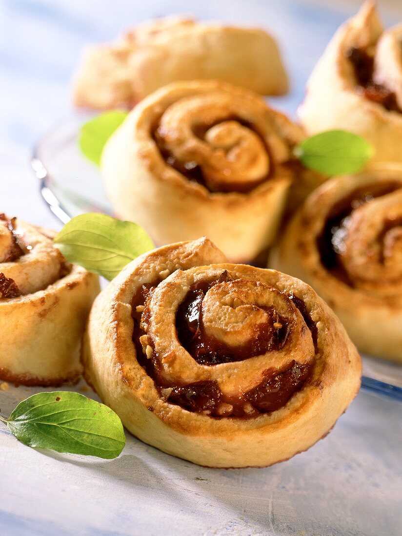 Coiled buns with plum filling