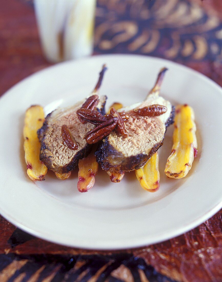 Barbecued lamb chops with pecan nuts