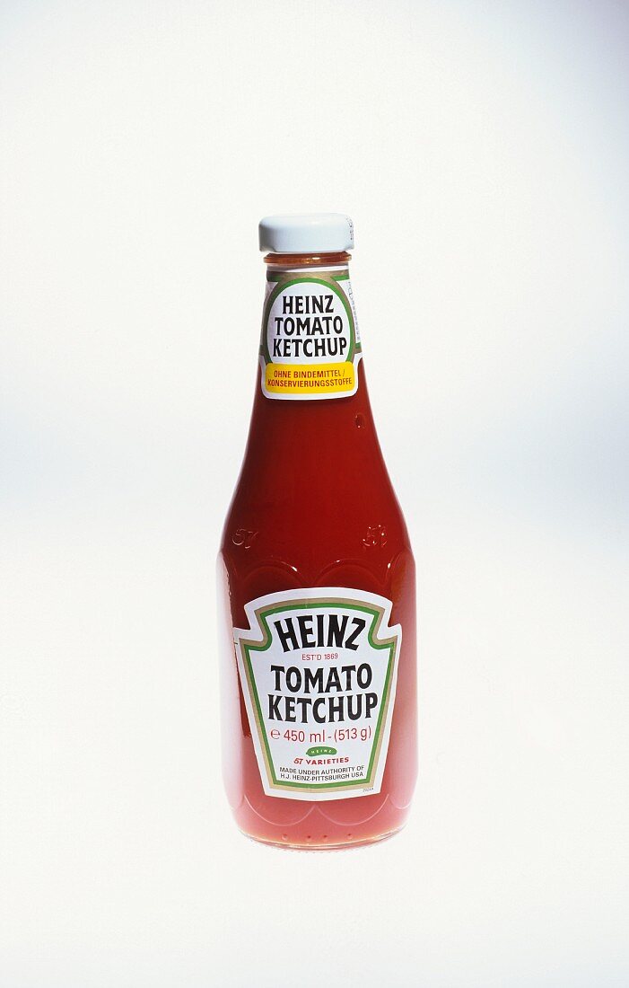 Eine Flasche 'Heinz Ketchup'