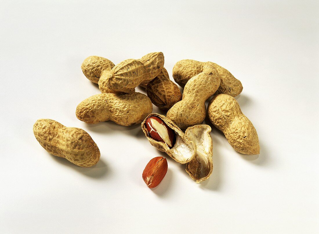 Peanuts with shell, one opened