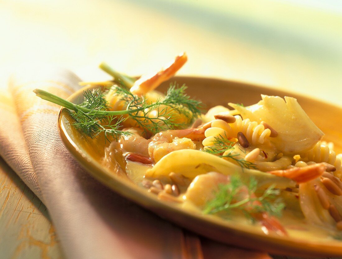 Fusilli gialli (Fusilli with  shrimps in saffron fennel sauce)