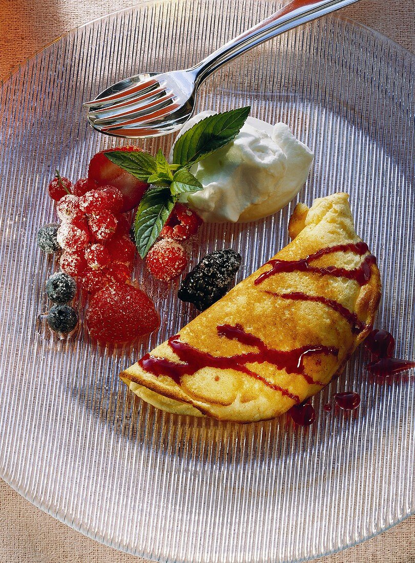 Soufflé omelette with mixed berries