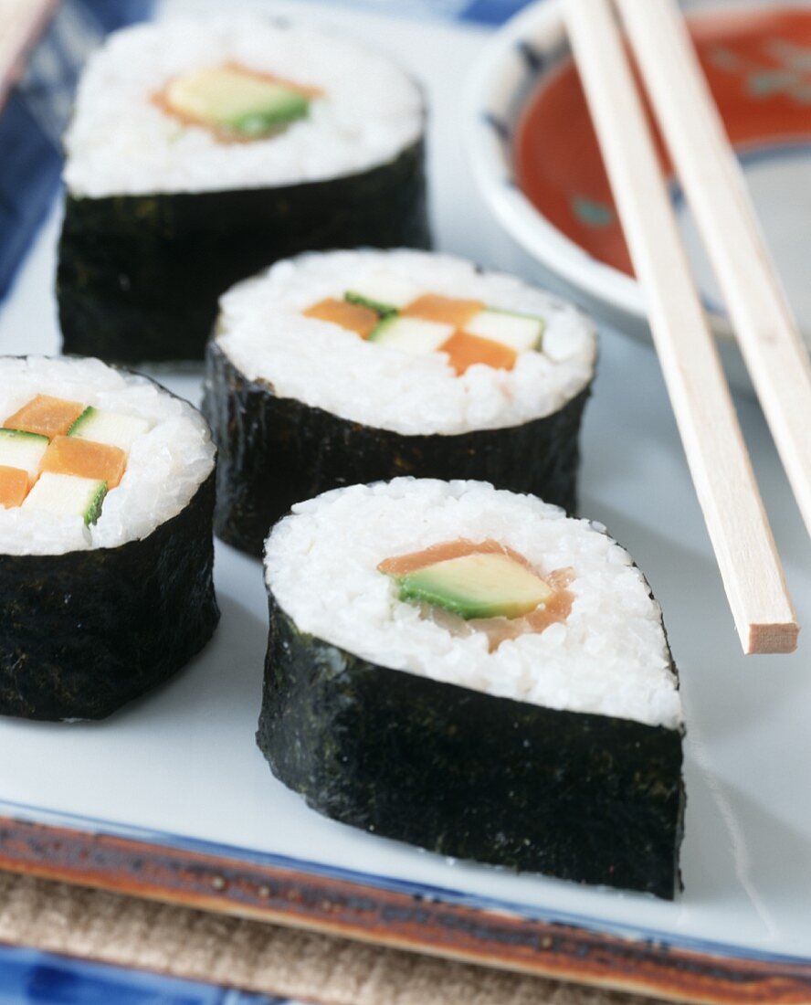 Nori maki sushi with salmon and vegetables