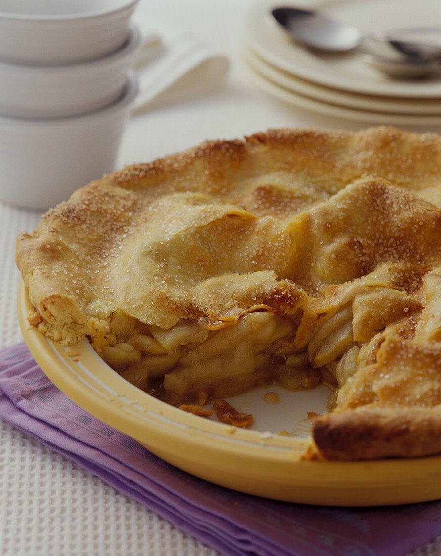 Double-crust apple pie