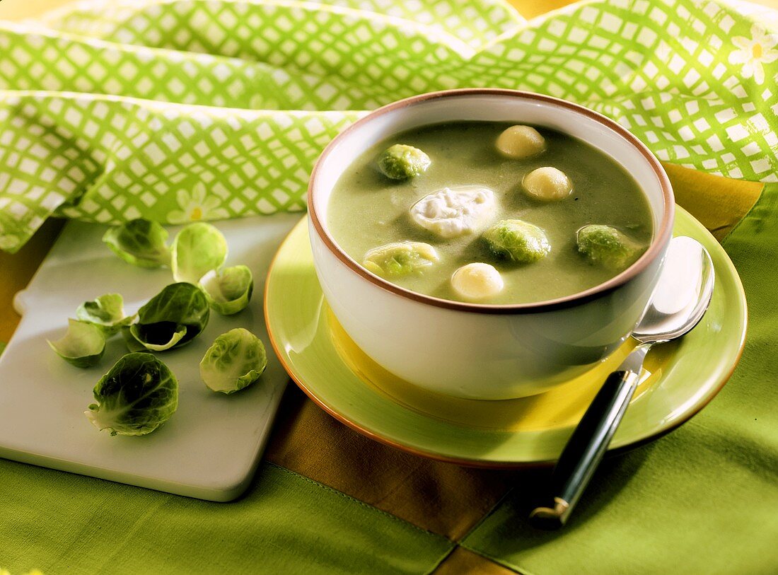 Brussels sprout soup with cheese balls